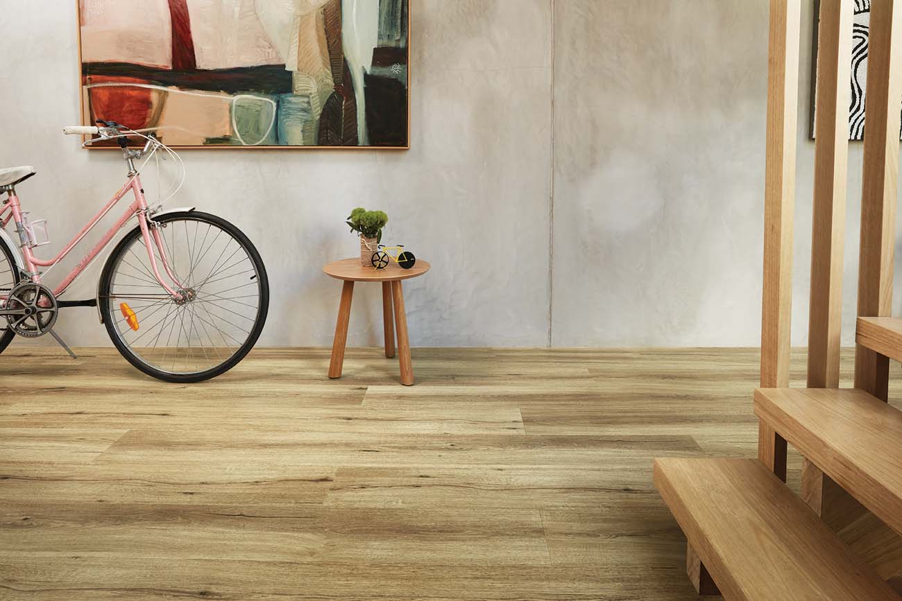 Natural Oak Hybrid - Nevada Plain